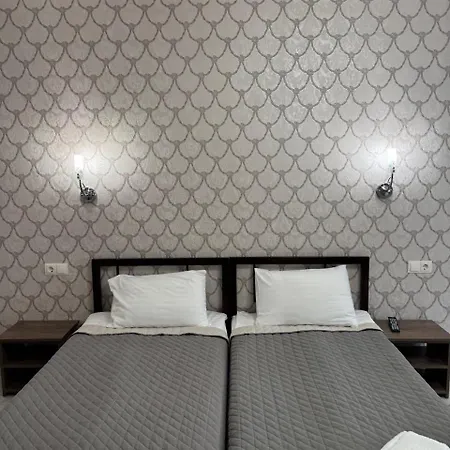 Hotel Elysium *